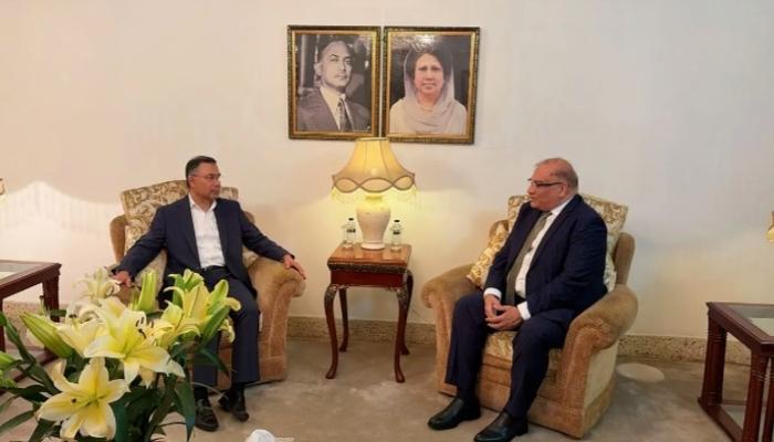 বিএনপি কার্যালয়ে কূটনৈতিক উপস্থিতি, তারেক রহমানের সঙ্গে পাকিস্তান হাইকমিশনারের সাক্ষাৎ